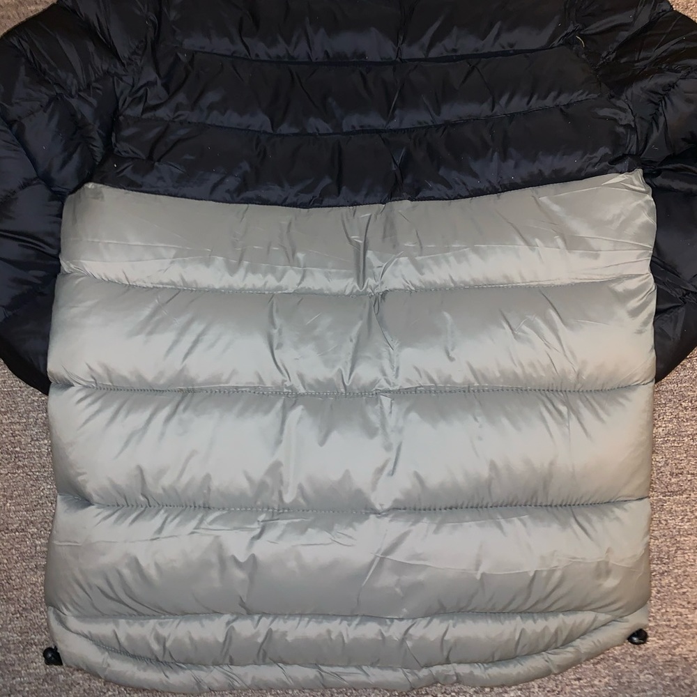 Puffer Jacket - Picture 3 of 4